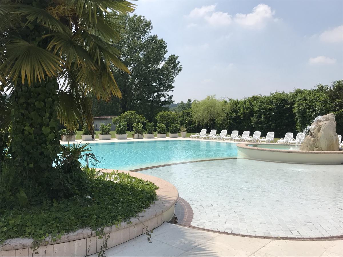 Agriturismo Corte Salandini Hotel Ponti sul Mincio Eksteriør billede