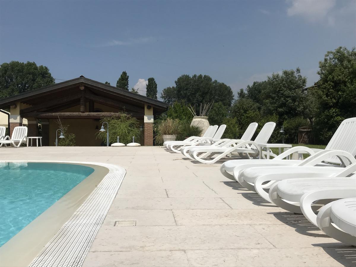 Agriturismo Corte Salandini Hotel Ponti sul Mincio Eksteriør billede