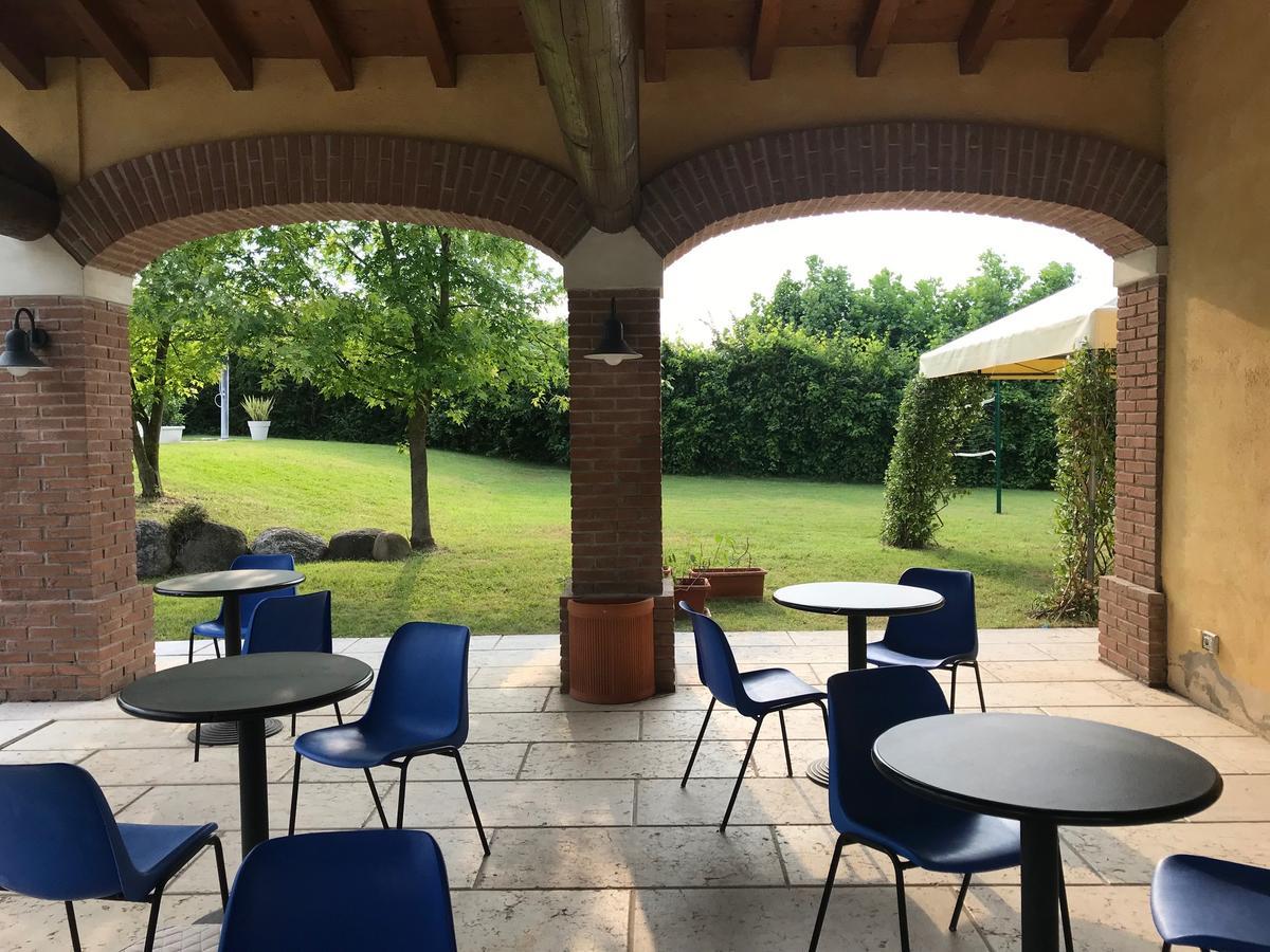 Agriturismo Corte Salandini Hotel Ponti sul Mincio Eksteriør billede