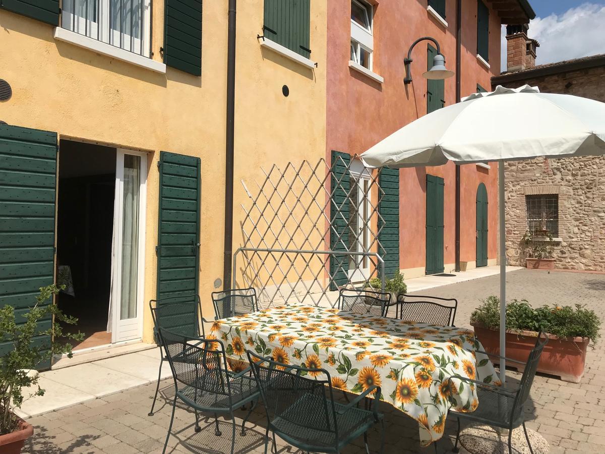 Agriturismo Corte Salandini Hotel Ponti sul Mincio Eksteriør billede