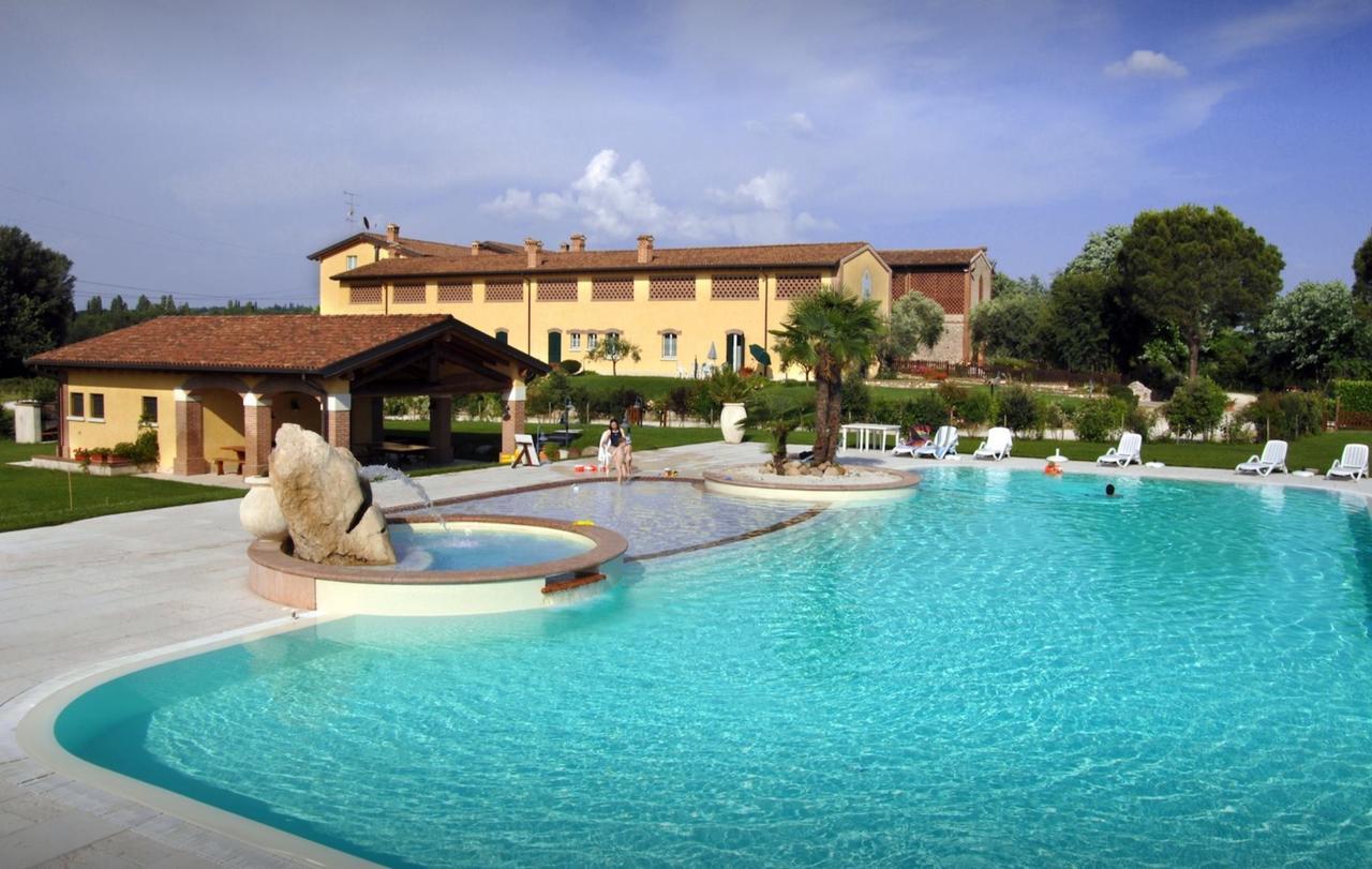 Agriturismo Corte Salandini Hotel Ponti sul Mincio Eksteriør billede